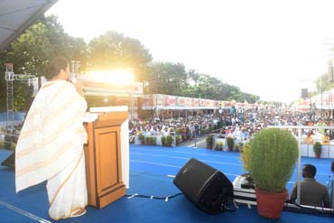 Felicitatation of UNESCO representatives